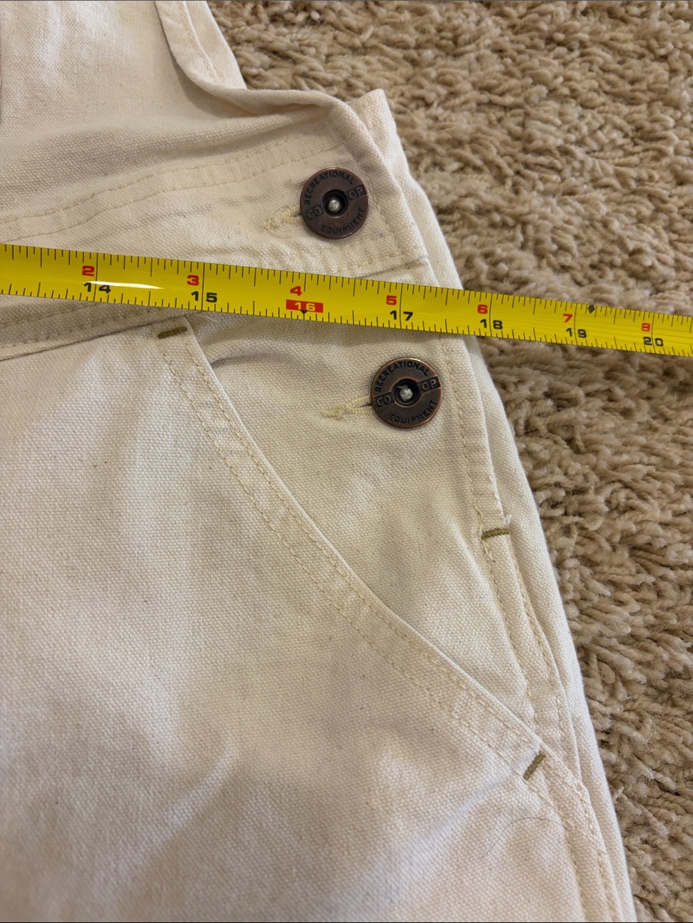 EUC REI Cooperative Trailsmith Cream Utility Painters Overalls, Womens 6 - Picture 10 of 14